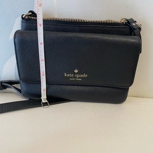 Cute Kate Spade crossbody bag